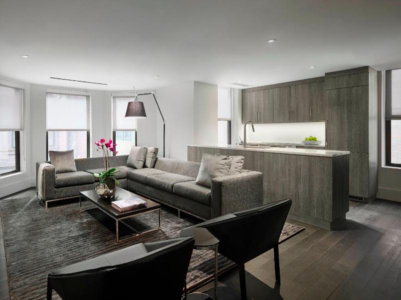 AKA Times Square - Apartments - Oda