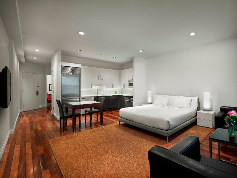AKA Times Square - Apartments - Oda