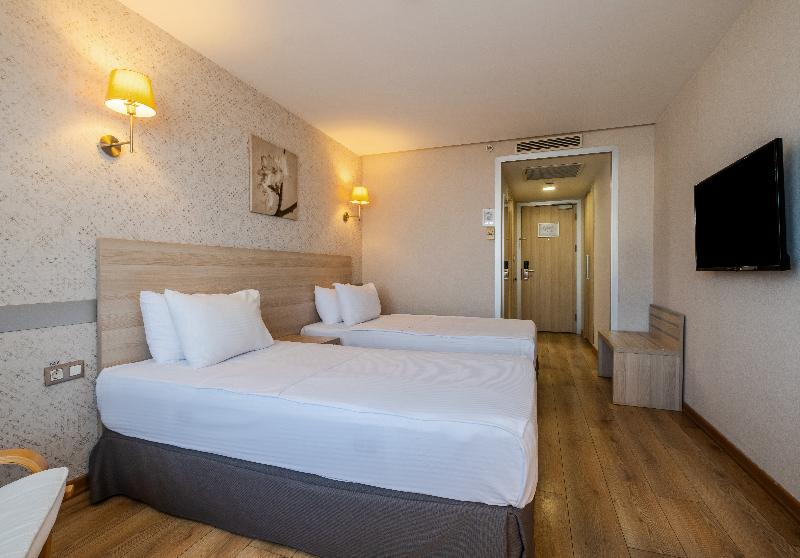 Ramada Ankara Hotel - Oda
