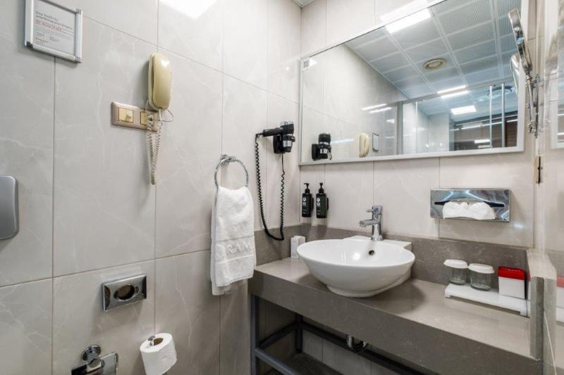 Ramada Ankara Hotel - Oda
