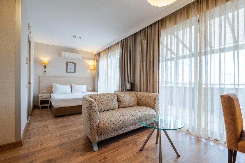 Ramada Ankara Hotel - Oda
