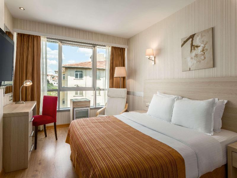 Ramada Ankara Hotel - Oda