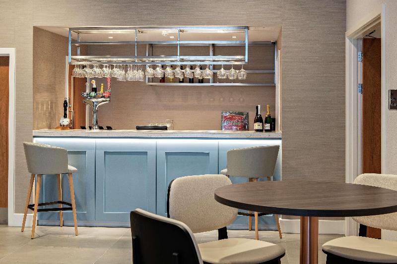 Hilton Garden Inn Abingdon Oxford - Bar
