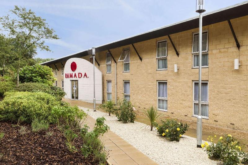 Ramada by Wyndham Oxford - Genel