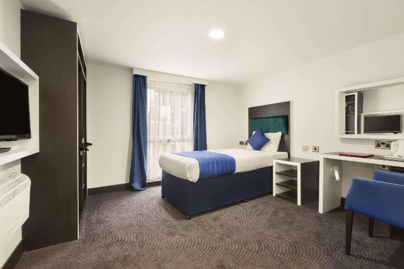 Ramada by Wyndham Oxford - Oda