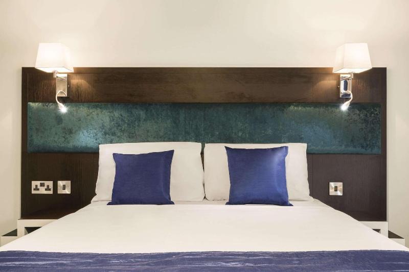 Ramada by Wyndham Oxford - Oda