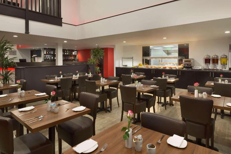 Ramada by Wyndham Oxford - Restoran