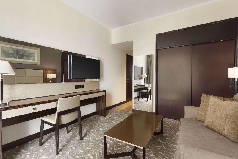Hawthorn Suites By Wyndham Abu Dhabi City Center - Oda