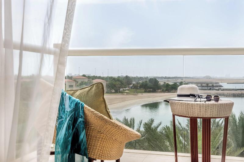 Al Raha Beach Hotel - Oda