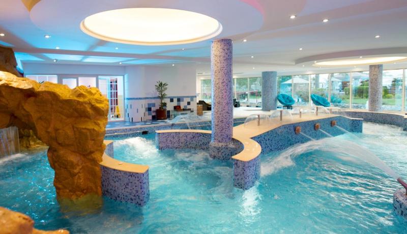 Al Raha Beach Hotel - Havuz