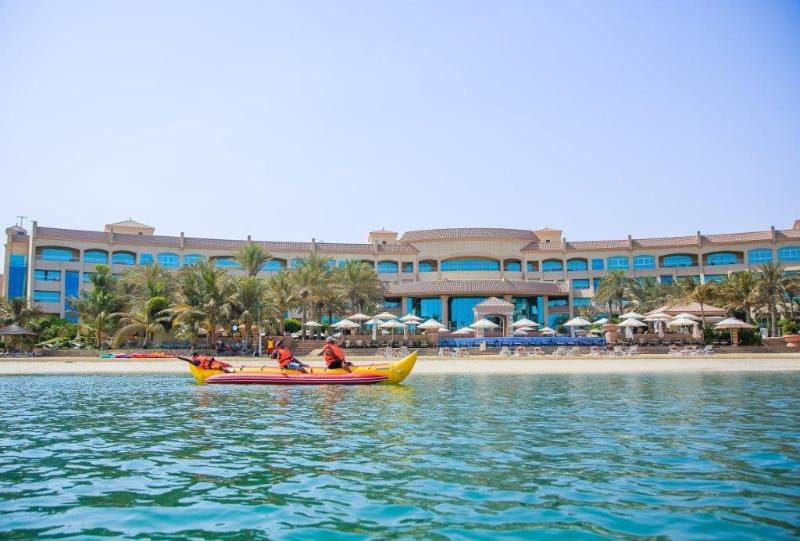 Al Raha Beach Hotel - Plaj