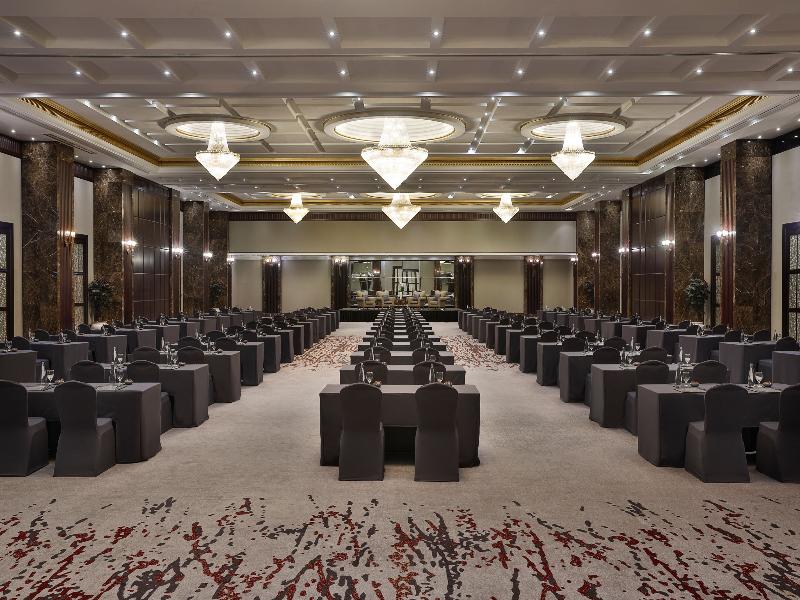 Beach Rotana - Toplantı