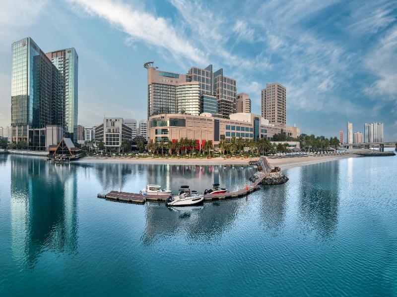 Beach Rotana - Genel
