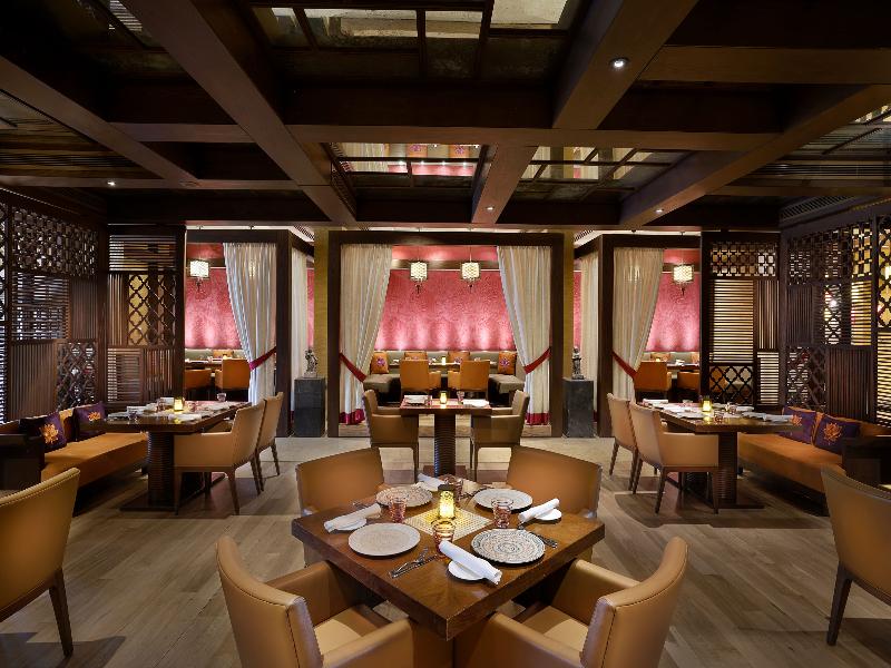 Beach Rotana - Restoran