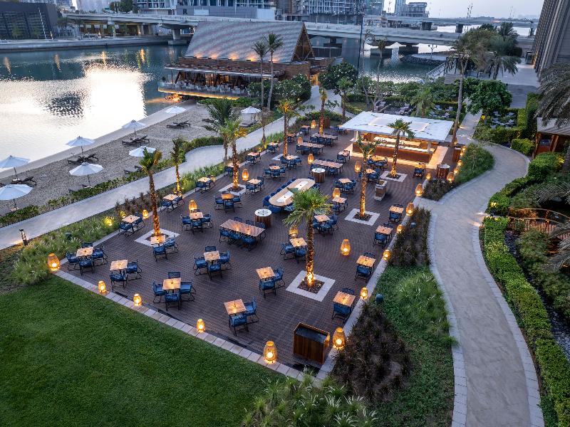 Beach Rotana - Teras