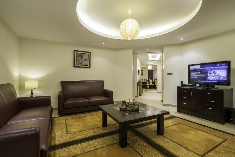 Metropolitan Al Mafraq Hotel - Oda