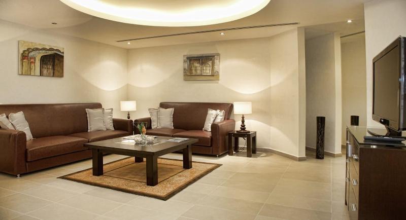 Metropolitan Al Mafraq Hotel - Oda