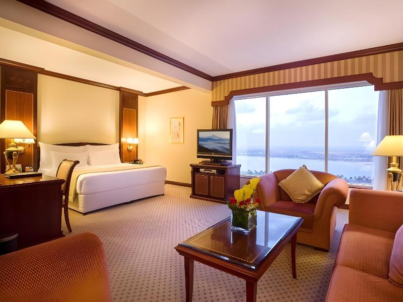Corniche Hotel Abu Dhabi - Oda