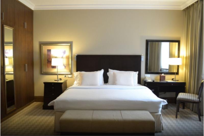 Sheraton AlKhalidiya - Oda
