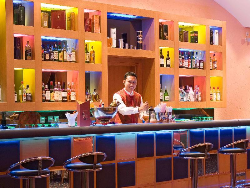 Oryx Grand Jebel Hafeet Hotel - Bar