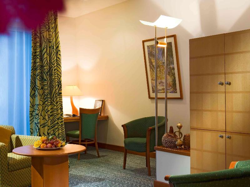 Oryx Grand Jebel Hafeet Hotel - Oda