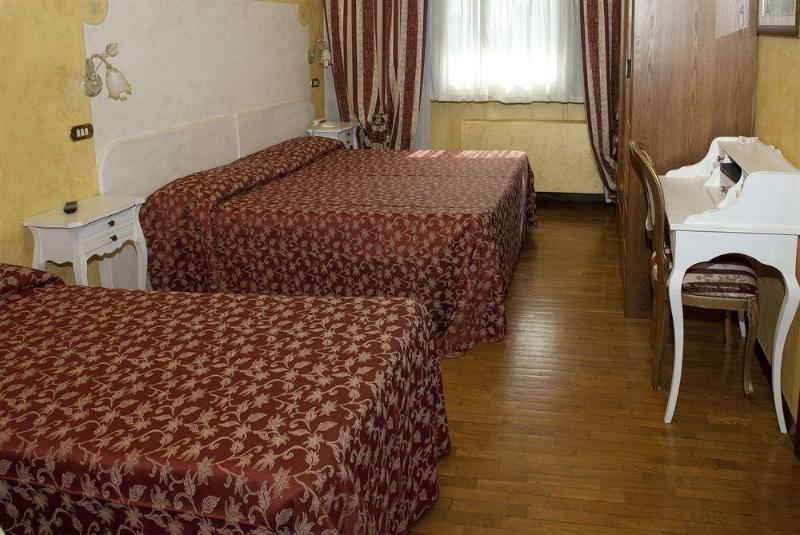 Ai Ronchi Motor Hotel - Genel