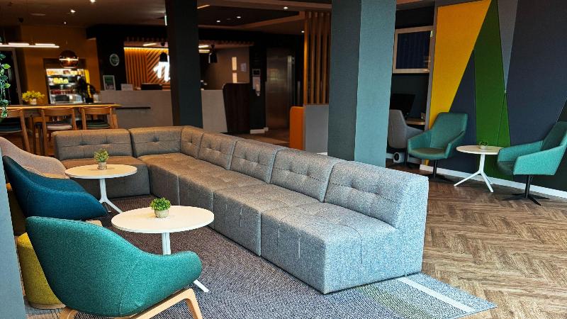 Holiday Inn Aberdeen West - Lobi