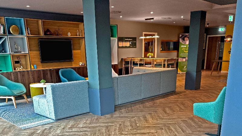 Holiday Inn Aberdeen West - Lobi