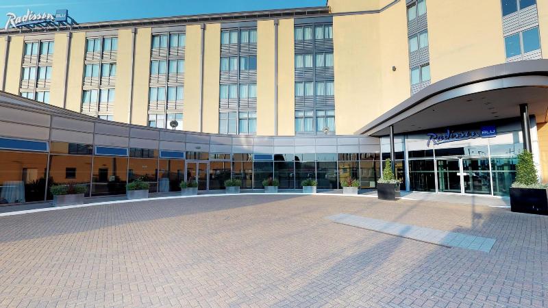 Radisson BLU Waterfront Hotel - Genel