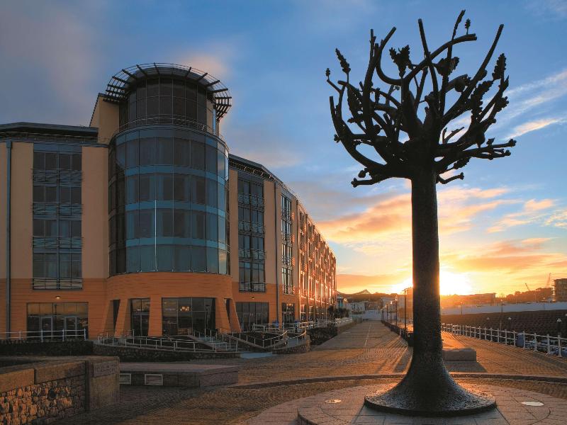Radisson BLU Waterfront Hotel - Genel