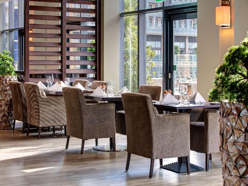 Radisson BLU Waterfront Hotel - Restoran