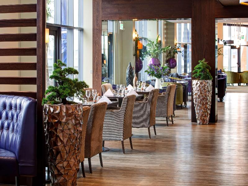 Radisson BLU Waterfront Hotel - Restoran