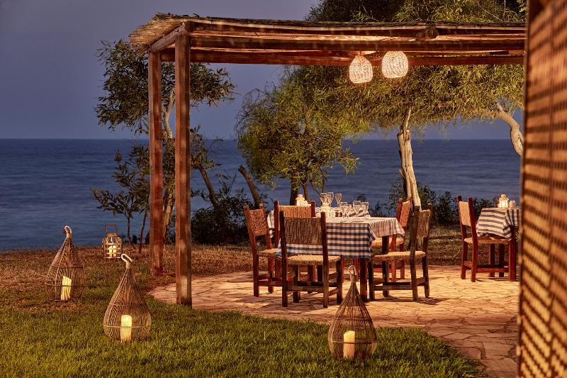 Grecian Bay - Teras