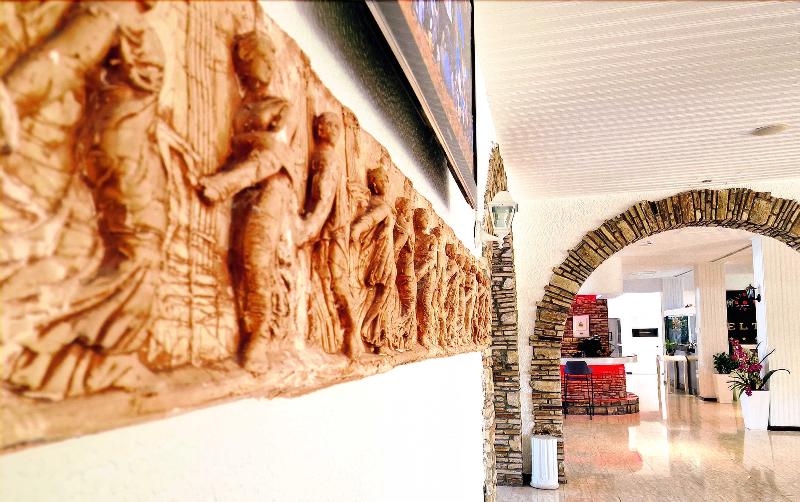 Sveltos Hotel - Lobi