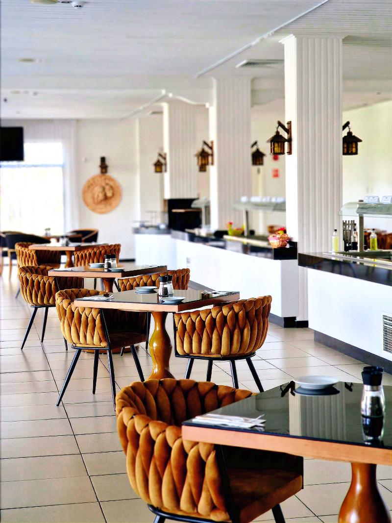 Sveltos Hotel - Restoran