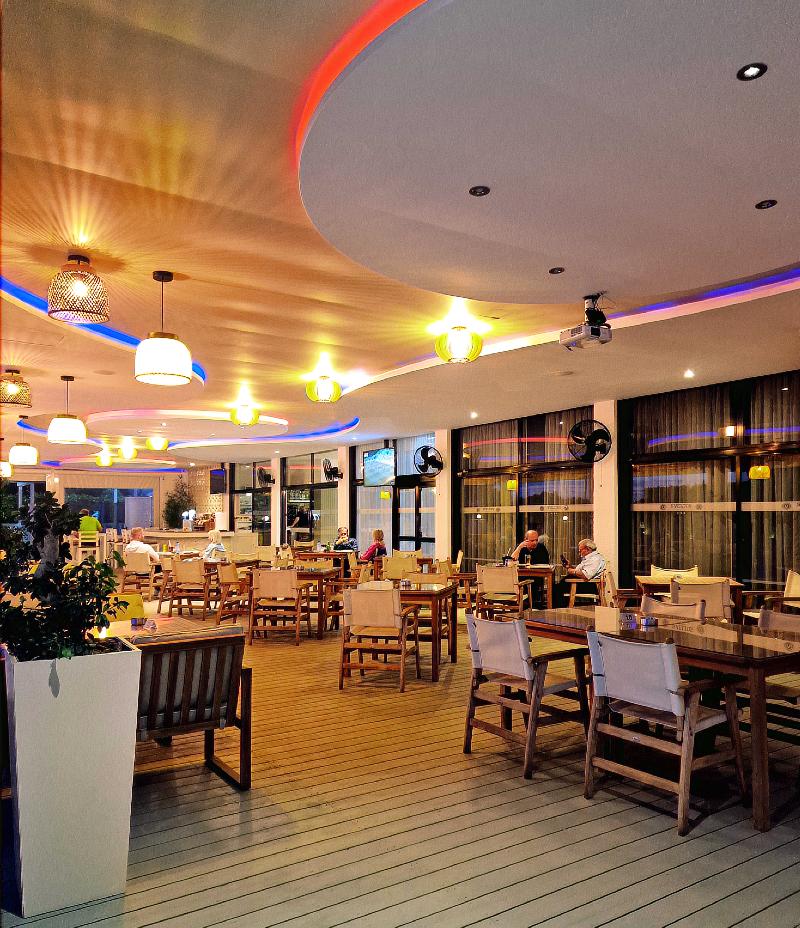 Sveltos Hotel - Teras
