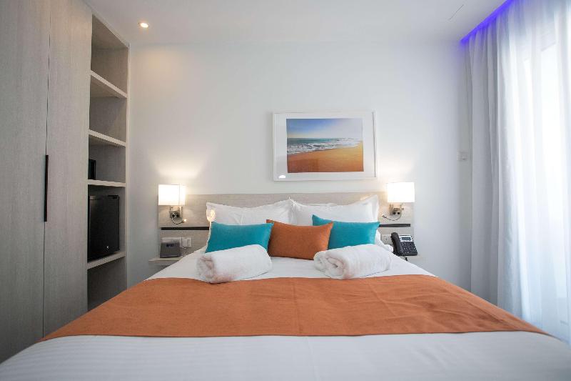 Best Western Plus Larco Hotel - Oda