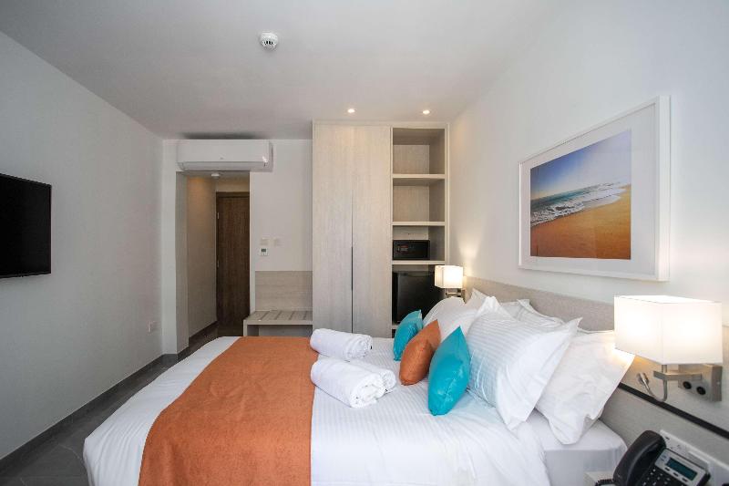 Best Western Plus Larco Hotel - Oda