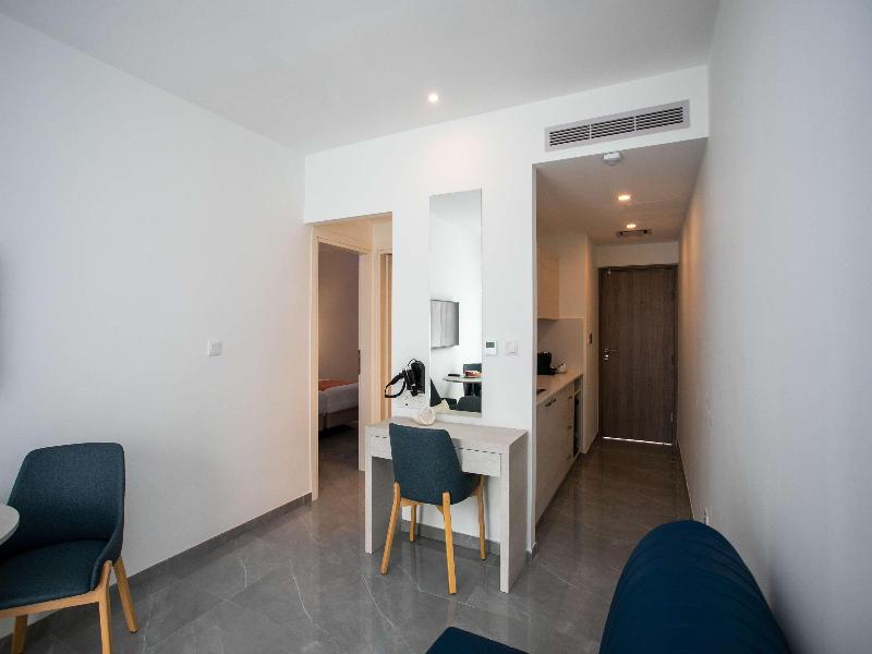 Best Western Plus Larco Hotel - Oda