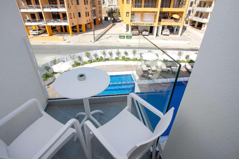 Best Western Plus Larco Hotel - Oda