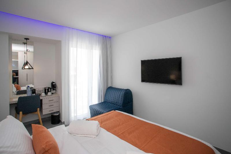 Best Western Plus Larco Hotel - Oda