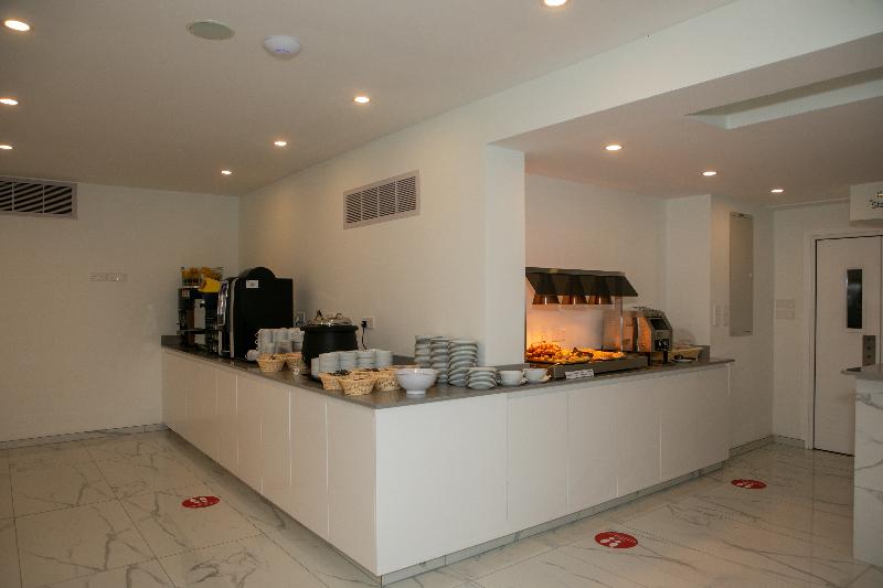 Best Western Plus Larco Hotel - Restoran