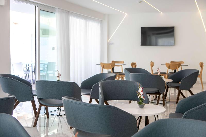 Best Western Plus Larco Hotel - Restoran