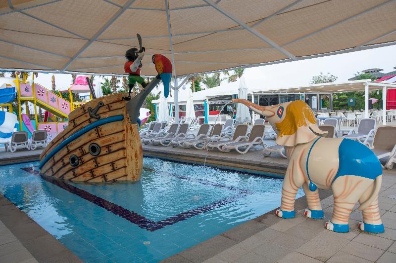 Orange County Belek Family Concept - Havuz