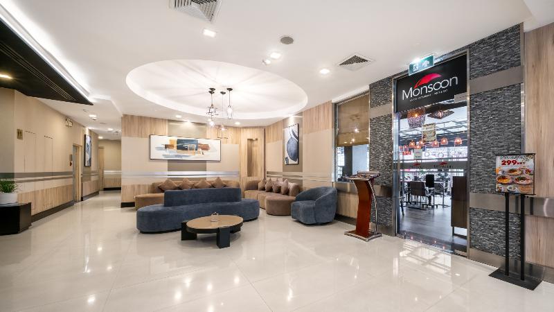 Adelphi Suites Bangkok - Lobi