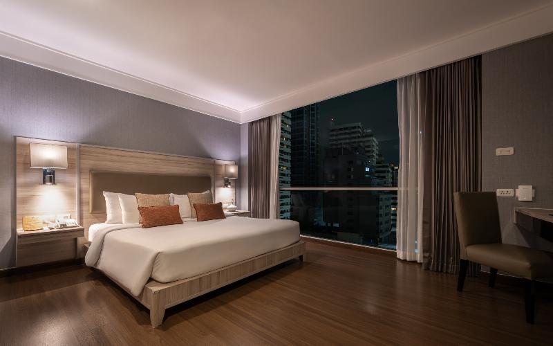 Adelphi Suites Bangkok - Oda