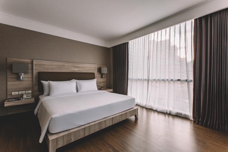 Adelphi Suites Bangkok - Oda