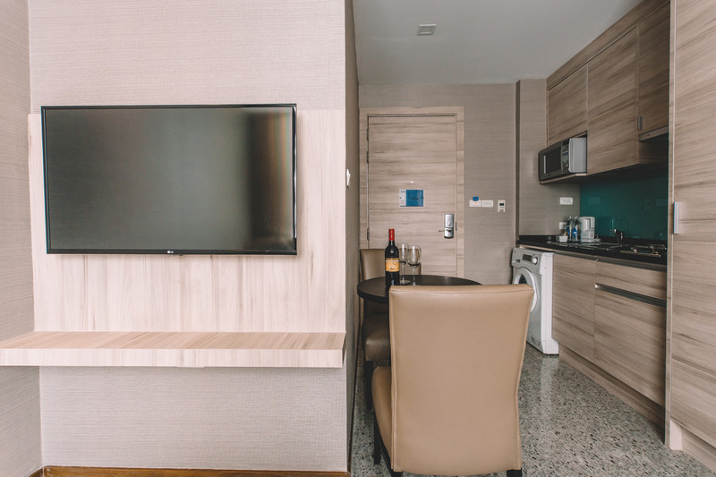 Adelphi Suites Bangkok - Oda