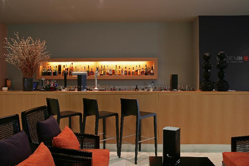 Golden Residence - Bar