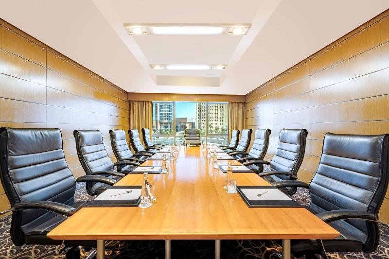 Qabila Westbay Hotel - Toplantı